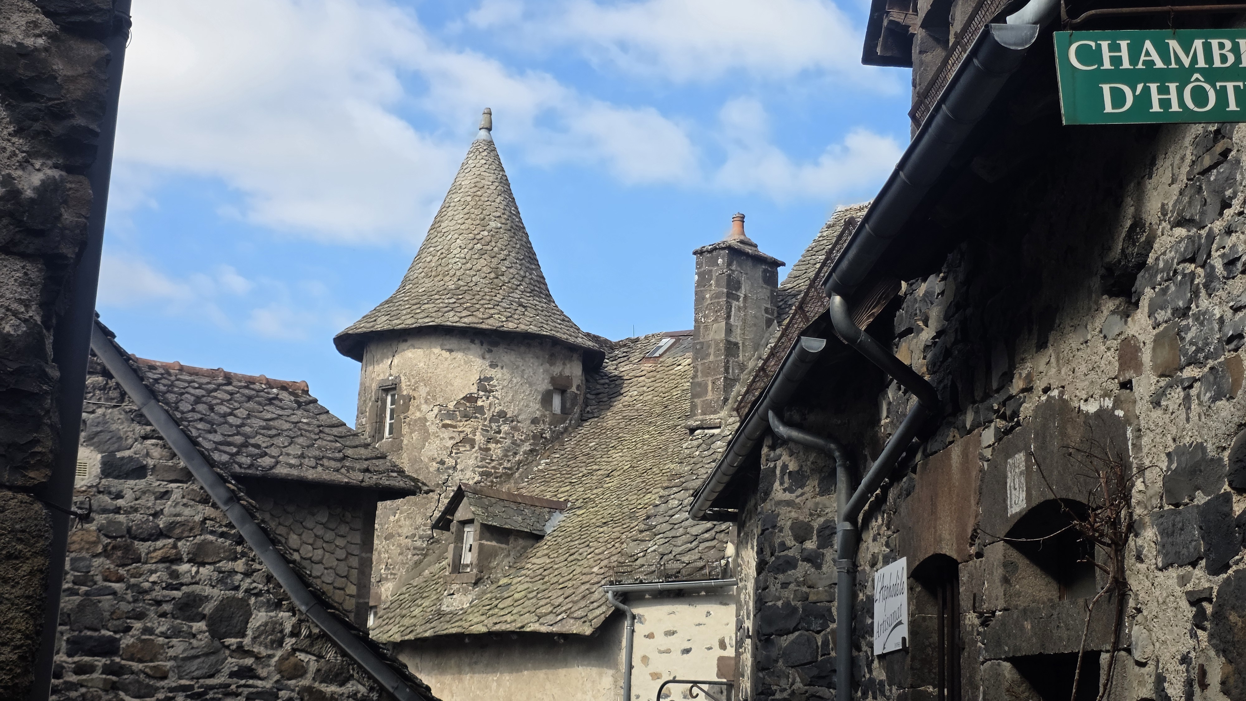 Repos à Salers – J1